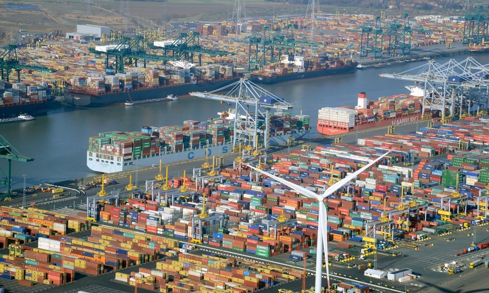 Lãnh sự danh dự Việt Nam tại Antwerp (Bỉ): :uôn nỗ lực quảng bá hình ảnh quê hương thứ hai