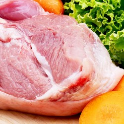 Giá heo hơi hôm nay 22/4: Giá heo hơi tăng mạnh, thit heo sạch hữu cơ là xu hướng lựa chọn của thị trường