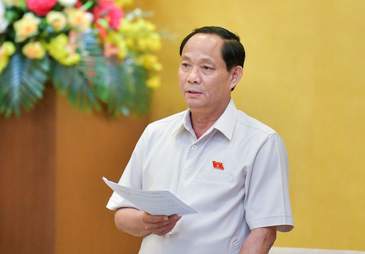 Bảo đảm chế độ đãi ngộ đối với các thành viên cơ quan Việt Nam ở nước ngoài phù hợp với tiềm lực, vị thế điều kiện kinh tế của đất nước trong tình hìn