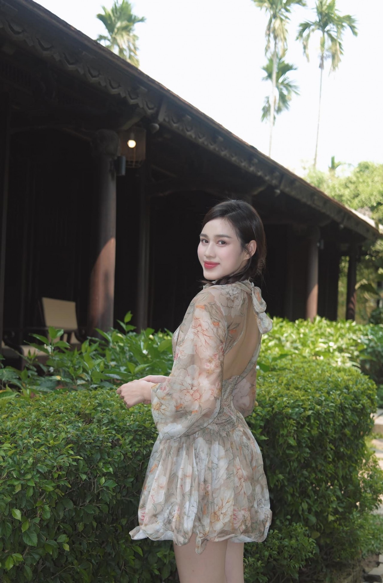 Hoa hậu Đỗ Thị Hà