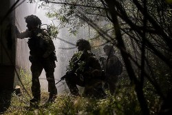 Điểm tin thế giới sáng 23/4: Hàn Quốc 'tiếp cận chiến lược nhất' với Nga, Ba Lan đón hai khách quý, Bulgaria bất ngờ cải tổ nội các