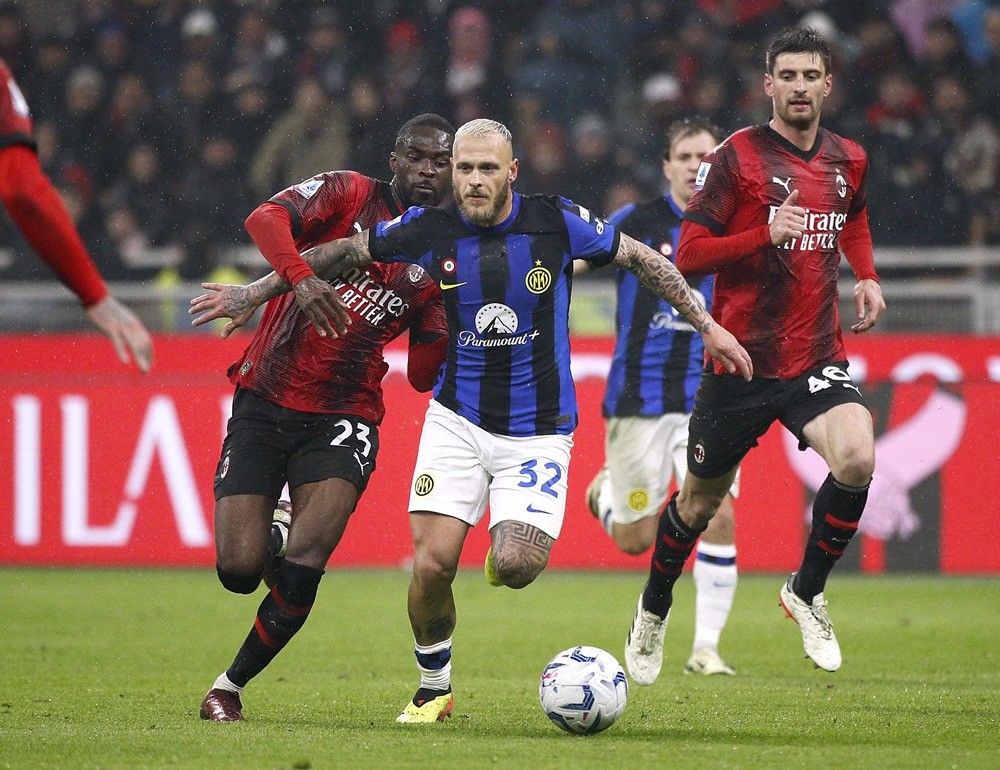 Những trận derby thành Milan luôn diễn ra hấp dẫn và kịch tính.