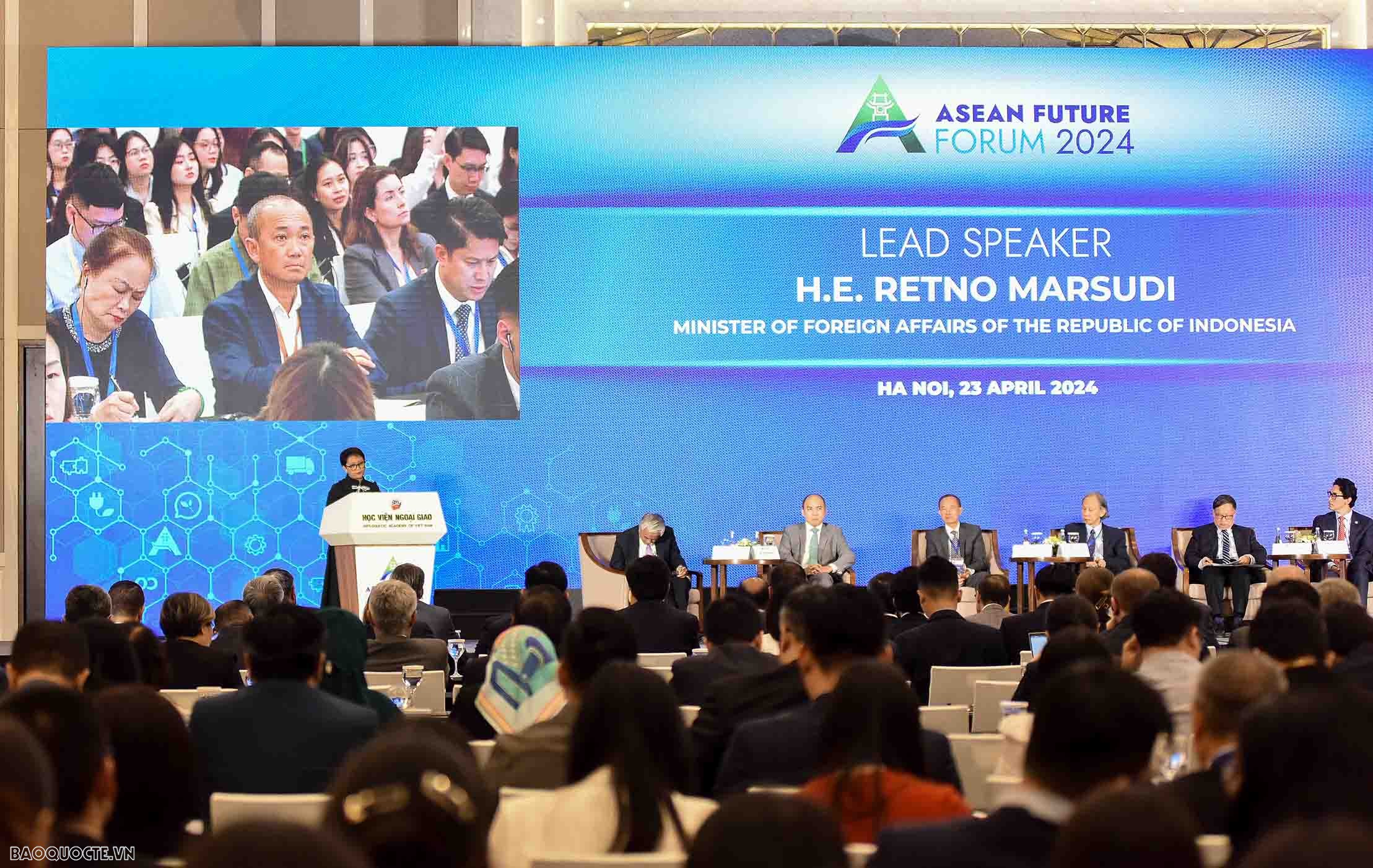 Phiên toàn thể thứ hai với chủ đề Thúc đẩy đối thoại vì một Ấn Độ Dương - Thái Bình Dương hòa bình, hợp tác và phát triển