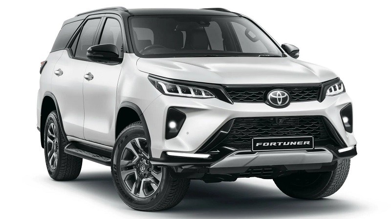 Fortuner hybrid 48V trông khá giống với Fortuner tiêu chuẩn. Fortuner hybrid 48V trông khá giống với Fortuner tiêu chuẩn.