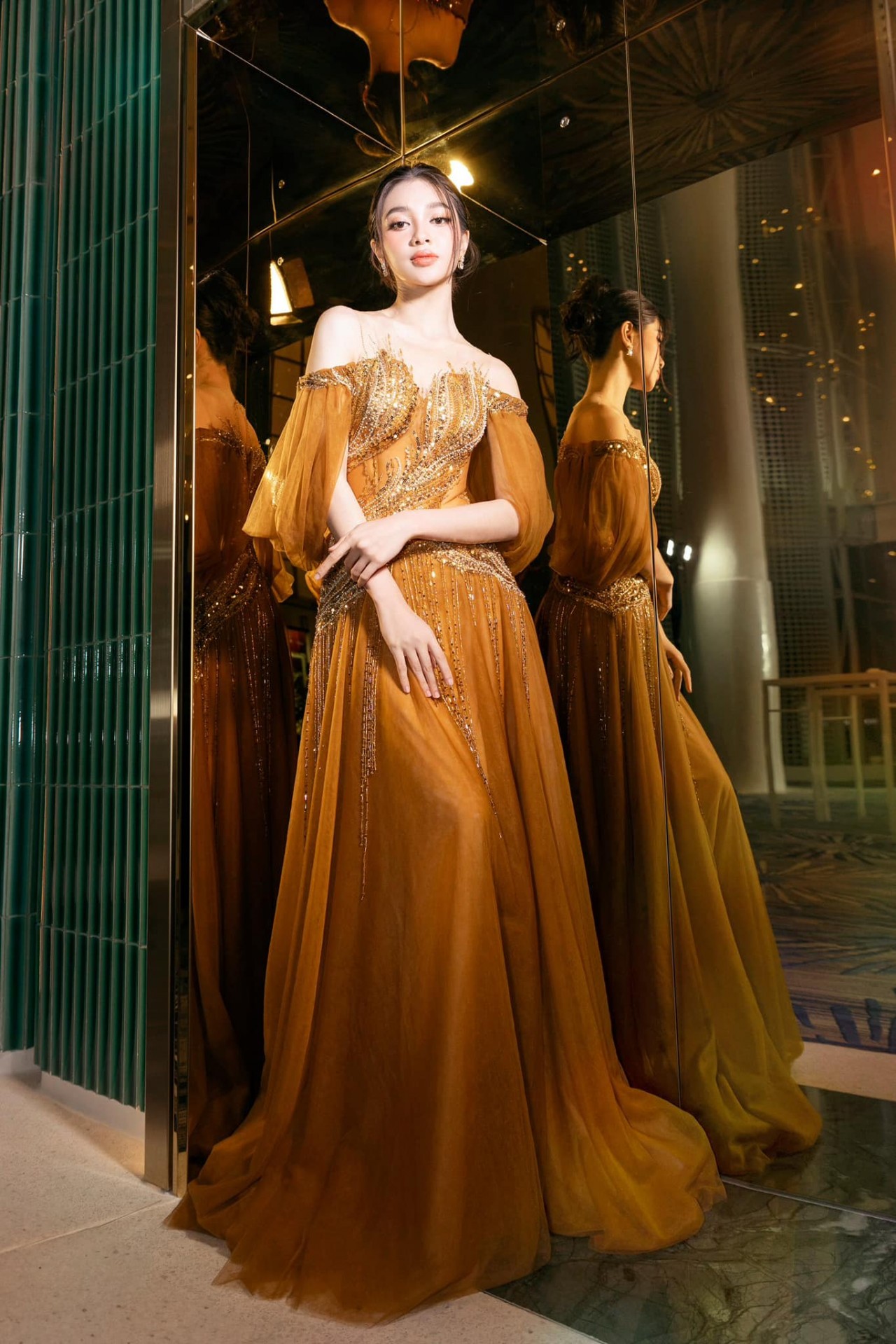 Á hậu Huỳnh Minh Kiên