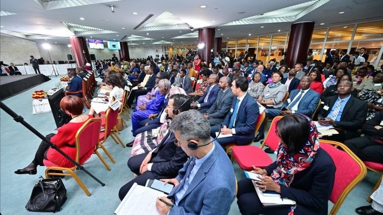 Điểm tin thế giới sáng 25/4: Palestine thực hiện cải cách, Mỹ bảo vệ Đại sứ quán ở Haiti, gánh nặng nợ công châu Phi