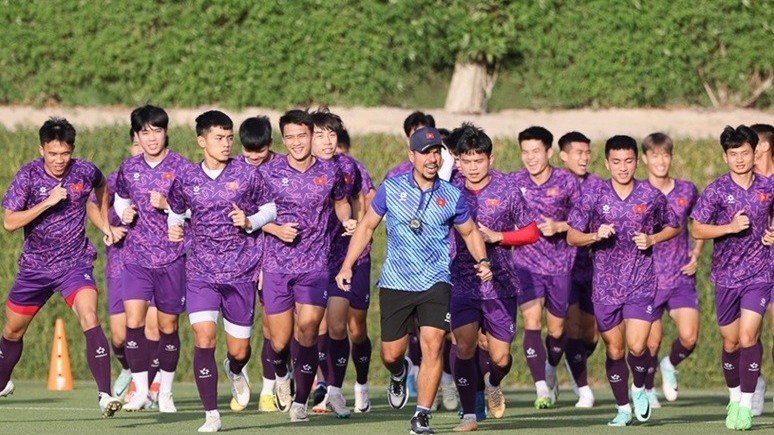 VCK U23 châu Á 2024: Hình ảnh U23 Việt Nam tập luyện trước trận đấu với U23 Iraq