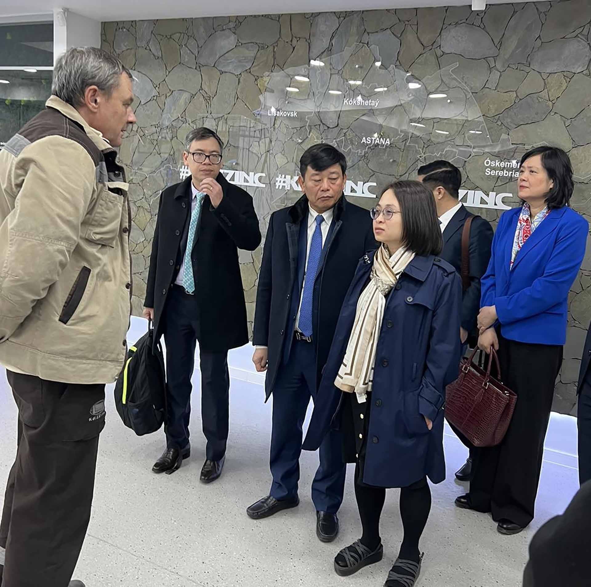 Đoàn đại biểu tỉnh Bắc Ninh thăm làm việc tại Kazakhstan