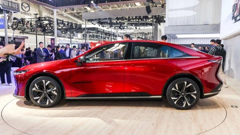 Xe điện Mazda EZ-6 chính thức ra mắt, thay thế Mazda 6 tại Trung Quốc Xe điện Mazda EZ-6 chính thức ra mắt, thay thế Mazda 6 tại Trung Quốc