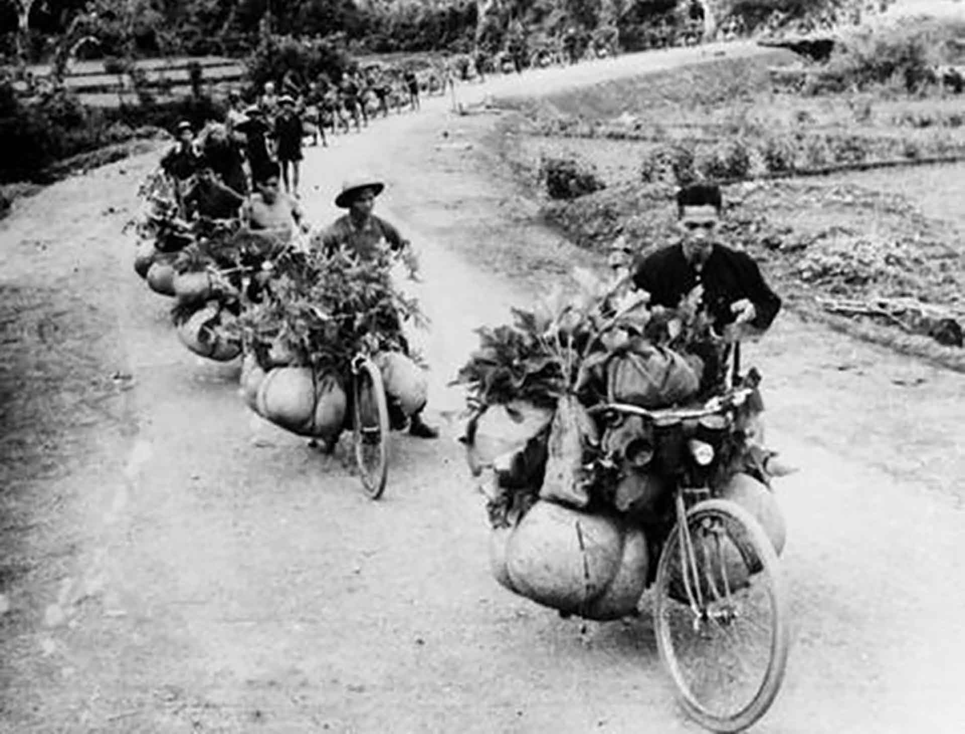 Kỷ niệm 49 năm Ngày Giải phóng miền Nam, thống nhất đất nước: Đêm kịch nhớ đời Kỷ niệm 49 năm Ngày Giải phóng miền Nam, thống nhất đất nước: Đêm kịch nhớ đời