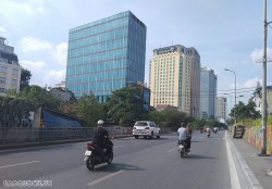 Dự báo thời tiết hôm nay (27/4): Nắng nóng đặc biệt gay gắt diện rộng; Bắc Bộ, Trung Bộ có nơi trên 41 độ C; cảnh báo mưa, giông