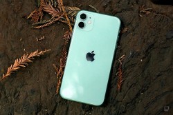 Giá iPhone 11 giảm về mức thấp nhất kể từ khi ra mắt