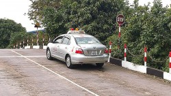 Các lỗi bị trừ điểm trong bài sát hạch dừng và khởi hành xe ngang dốc mới nhất