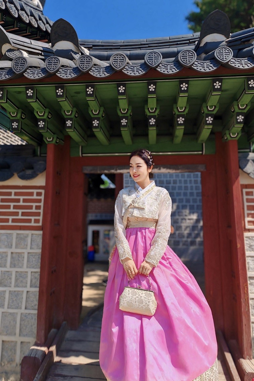 Hoa hậu Jennifer Phạm