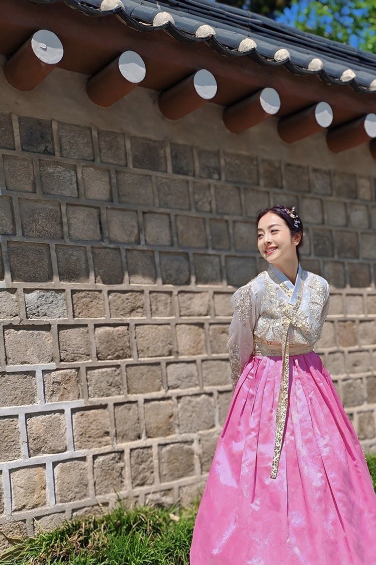 Hoa hậu Jennifer Phạm