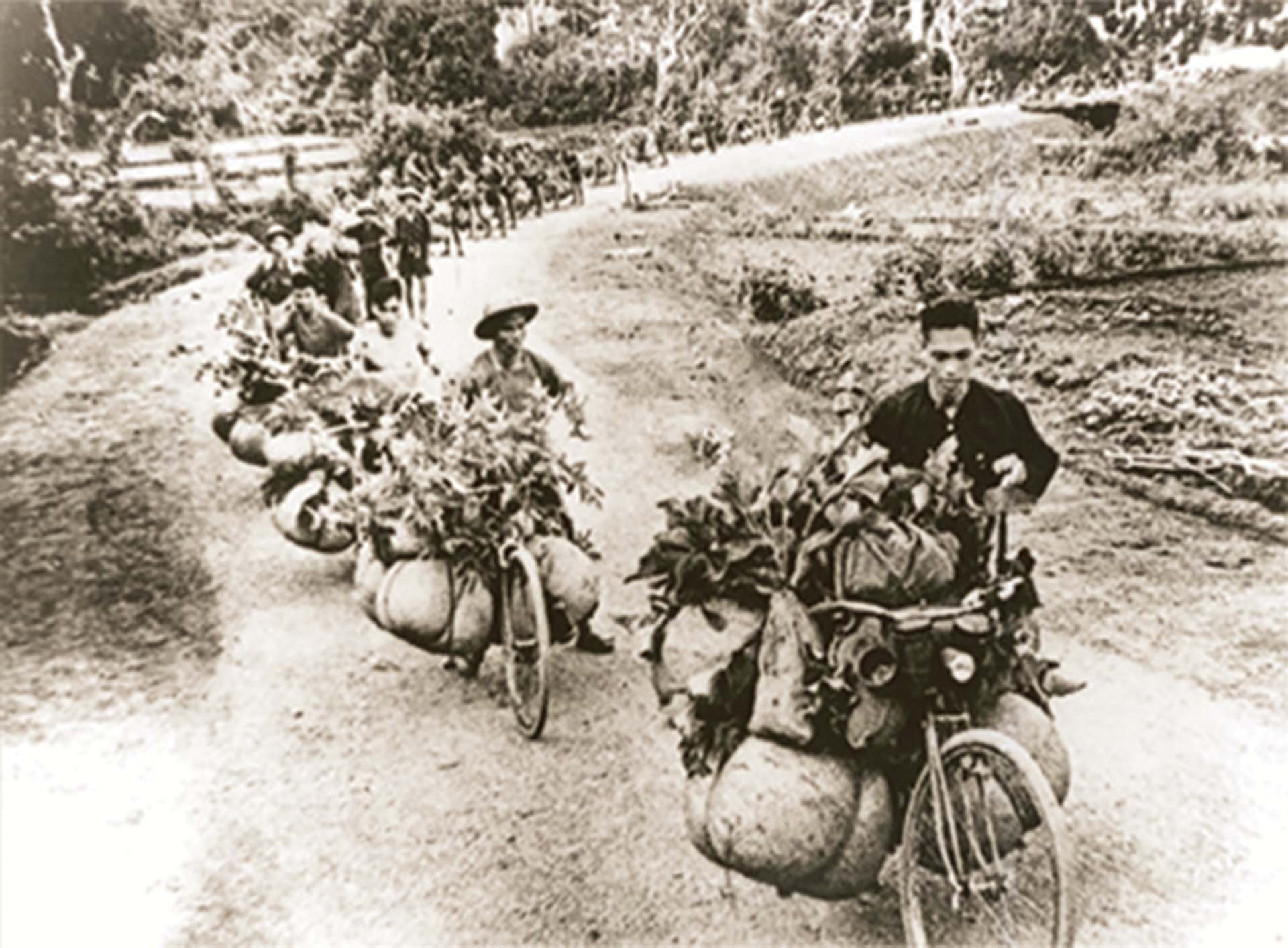 Điện Biên Phủ dưới lăng kính của báo chí quốc tế