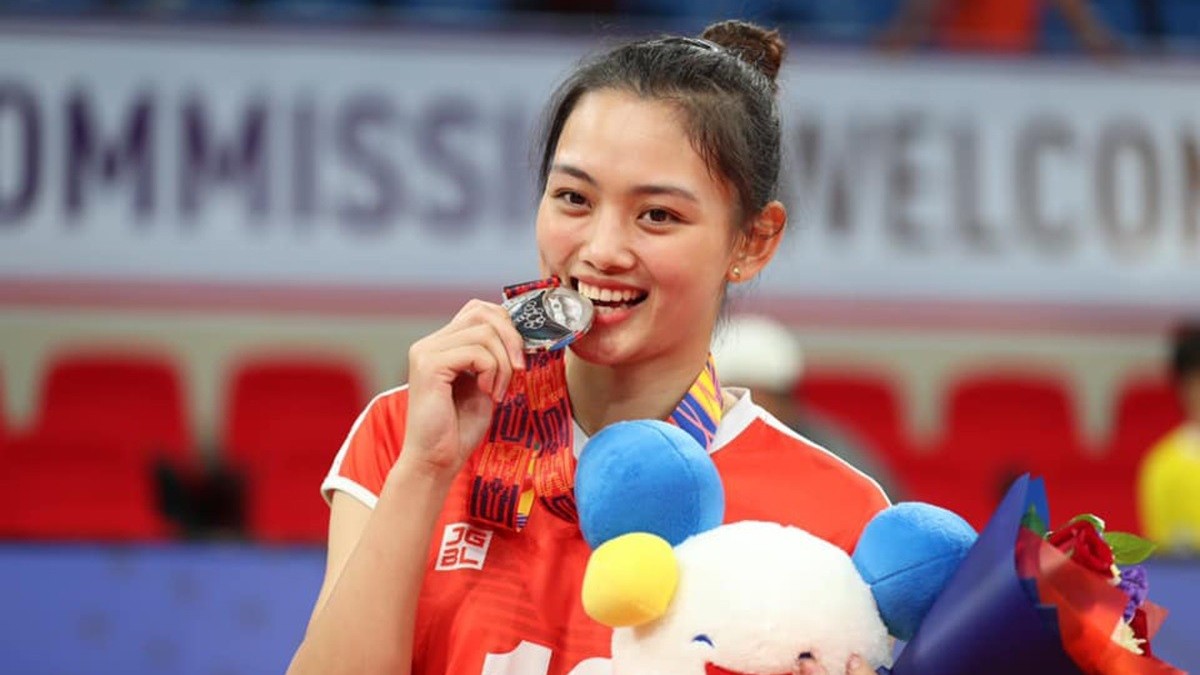 Tài năng và nhan sắc của Hoa khôi bóng chuyền Nguyễn Thu Hoài