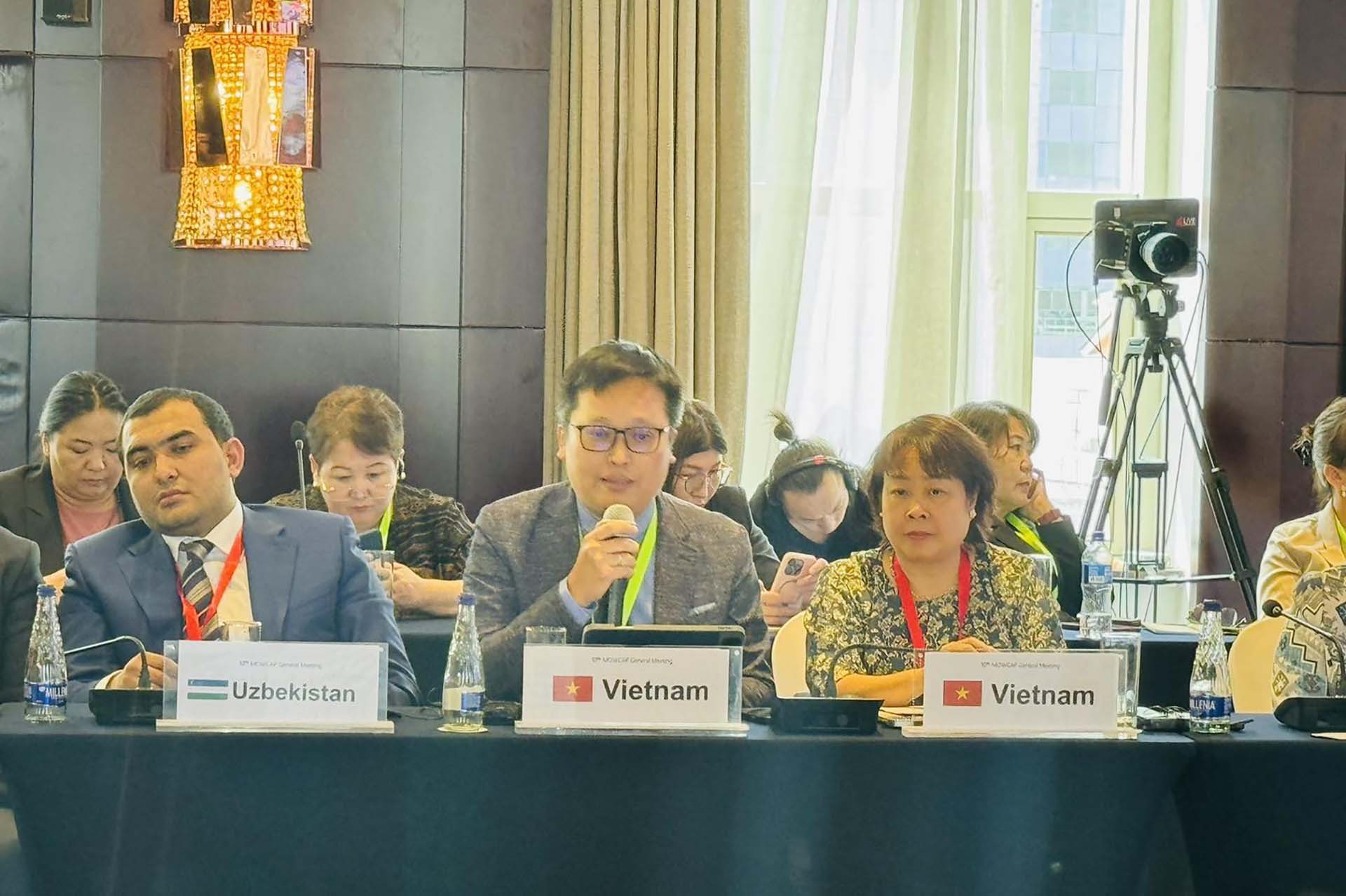 Những bản đúc nổi trên Cửu Đỉnh ở Hoàng cung Huế chính thức trở thành Di sản tư liệu của Chương trình Ký ức thế giới khu vực châu Á-Thái Bình Dương