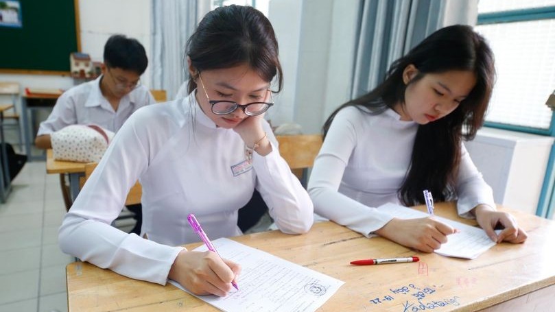 Hơn 1 triệu thí sinh đăng ký dự thi tốt nghiệp THPT 2024, chi tiết lịch thi cần lưu ý