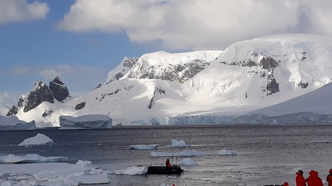 nga phat hien mo dau voi tru luong khung argentina lo ngai