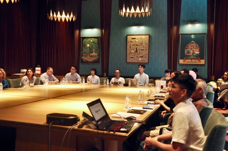 Chủ tịch UBND TP Phú Quốc chia sẻ về khát vọng đảo Ngọc, kế hoạch mở rộng sân bay, miễn thị thực Chủ tịch UBND TP Phú Quốc chia sẻ về khát vọng đảo Ngọc, kế hoạch mở rộng sân bay, miễn thị thực