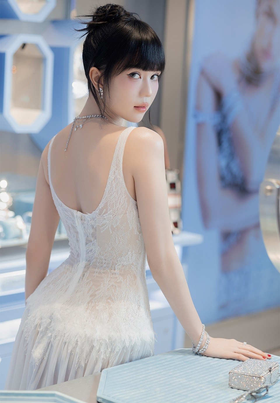 Người mẫu Ngọc Trinh