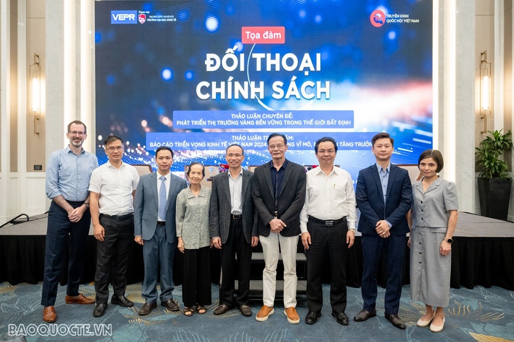 Kinh tế Việt Nam đang chứng kiến sự phục hồi của xuất nhập khẩu và đầu tư nước ngoài