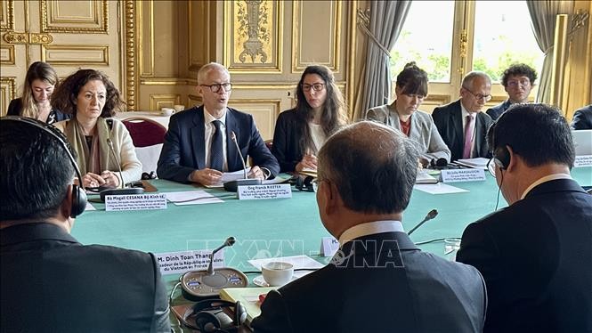 Đối thoại cấp cao thường niên về kinh tế Việt-Pháp: Mở đường cho hợp tác chặt chẽ và năng động hơn Đối thoại cấp cao thường niên về kinh tế Việt-Pháp: Mở đường cho hợp tác chặt chẽ và năng động hơn