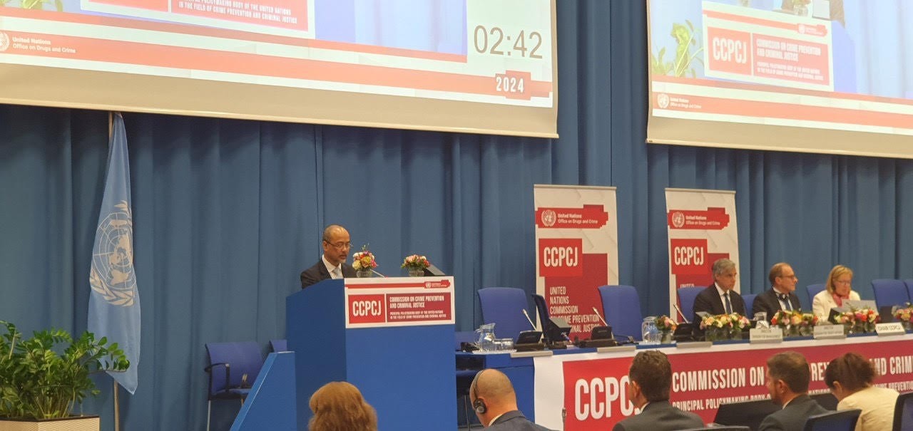 Đoàn liên ngành Việt Nam do Đại sứ Nguyễn Trung Kiên, Đại diện thường trực của Việt Nam bên cạnh Liên hợp quốc, IAEA và các tổ chức quốc tế tại Vienna, làm trưởng đoàn dự Hội nghị lần thứ 33, Uỷ ban ngăn ngừa tội phạm và 