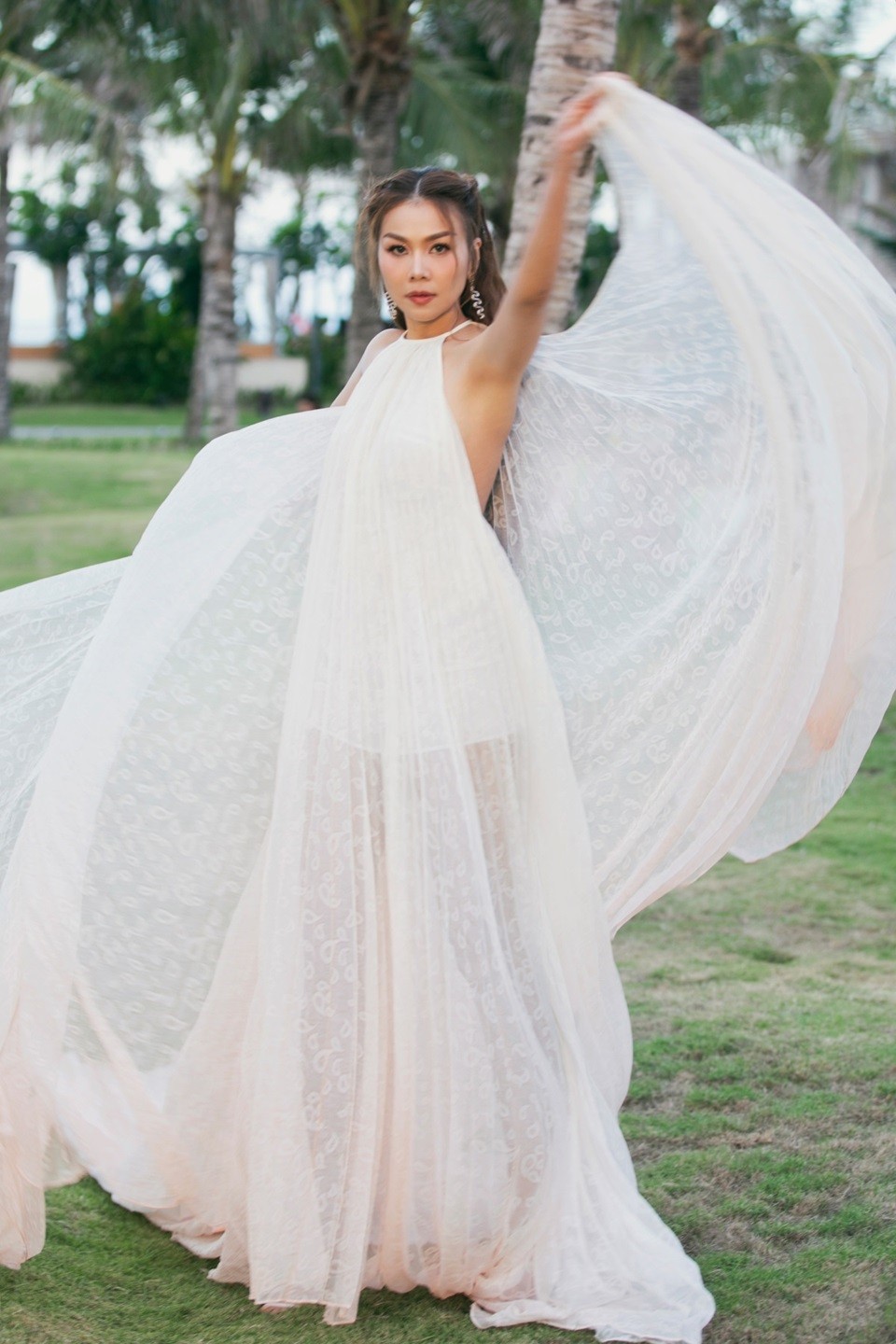 Hoa hậu Hương Giang