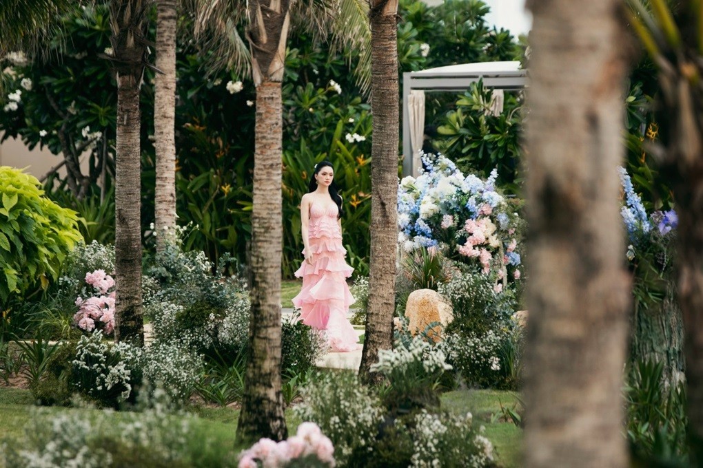 Hoa hậu Hương Giang