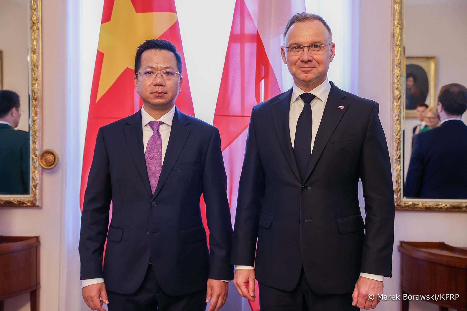 Đại sứ Hà Hoàng Hải trình Thư ủy nhiệm lên Tổng thống Ba Lan Andrzej Duda