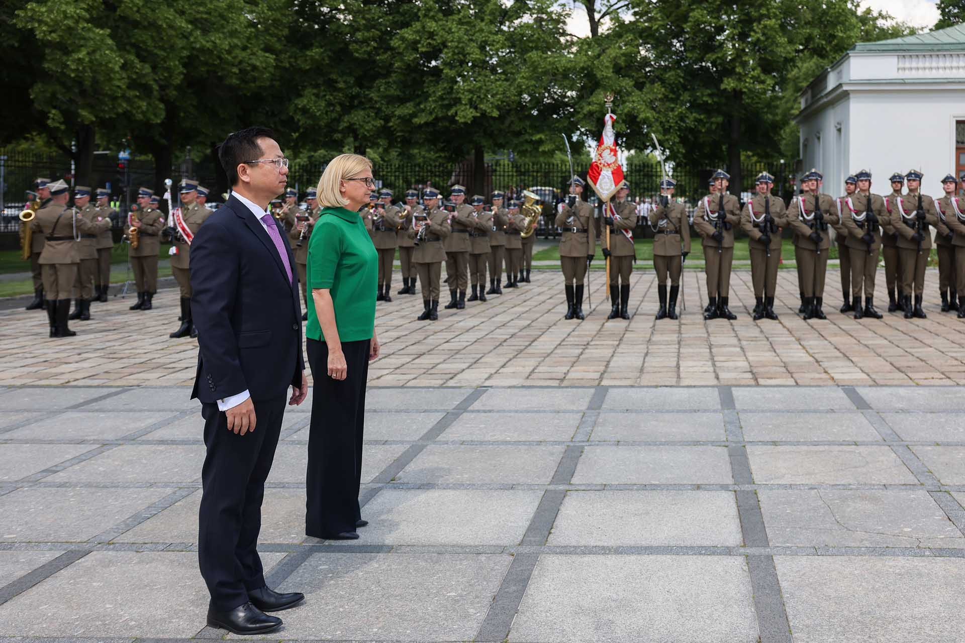 Đại sứ Hà Hoàng Hải trình Thư ủy nhiệm lên Tổng thống Ba Lan Andrzej Duda