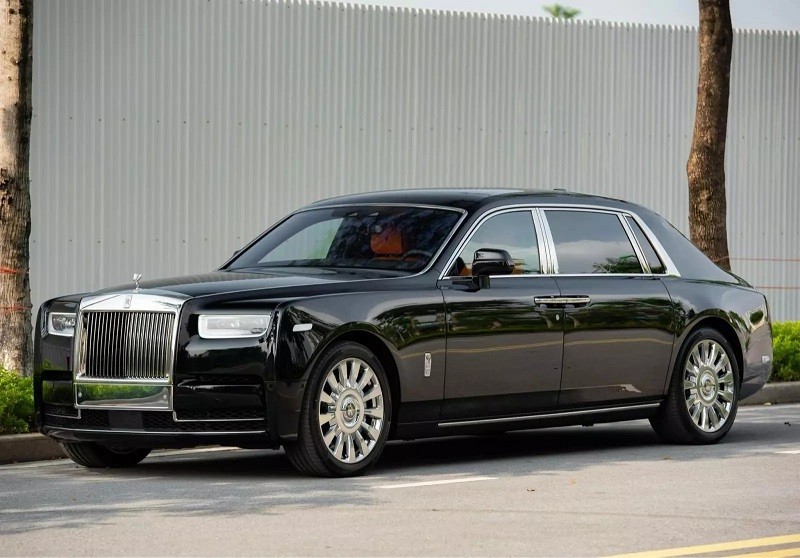 Xe siêu sang Rolls-Royce Phantom VIII chào giá 63,5 tỷ đồng tại Việt Nam