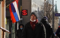 Nhiều ngân hàng quay lưng với Nga, các công ty Trung Quốc 'như ngồi trên đống lửa' vì không thể giao dịch với 'khách sộp'