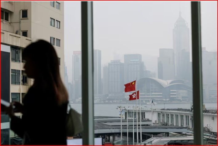 Bắc Kinh chỉ trích London vì vi phạm quyền hợp pháp của công dân Trung Quốc Bắc Kinh chỉ trích London vì vi phạm quyền hợp pháp của công dân Trung Quốc