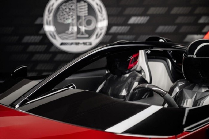 Cận cảnh Mercedes-AMG PureSpeed hoàn toàn mới, giới hạn chỉ 250 chiếc Cận cảnh Mercedes-AMG PureSpeed hoàn toàn mới, giới hạn chỉ 250 chiếc