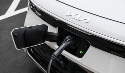 Triệu hồi hơn 2.000 xe điện Kia Niro tại Mỹ vì nguy cơ cháy nổ
