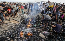 Vụ không kích trại tị nạn ở Rafah: Cập nhật số người tử vong, Israel thừa nhận 'thảm kịch', EU kích hoạt hành động