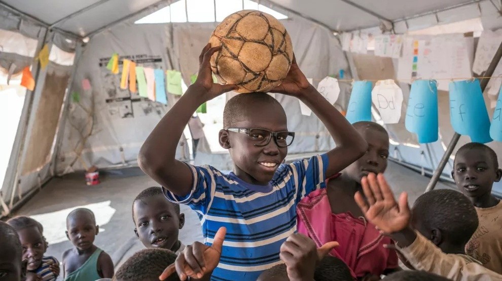 die m tin the gioi sang 305 ha nmy tap tran ban dan that eu tha nh lap van pho ng ai chdc congo bo nhiem chinh phu moi