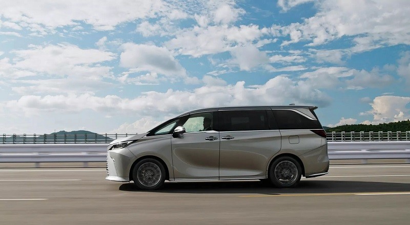 Cận cảnh Lexus LM500h L 2024 bản 6 chỗ ngồi vừa ra mắt, giá khoảng 2,43 tỷ đồng Cận cảnh Lexus LM500h L 2024 bản 6 chỗ ngồi vừa ra mắt, giá khoảng 2,43 tỷ đồng