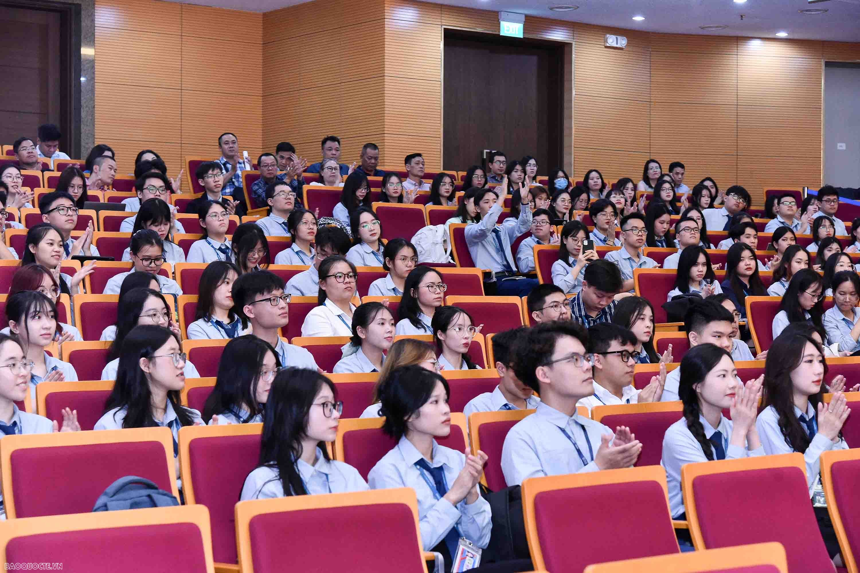 Từ chiến thắng Điện Biên Phủ đến Hiệp định Geneva