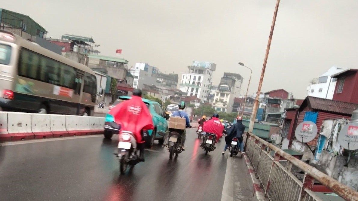 du bao thoi tiet 10 ngay toi 1116 cac khu vuc chieu toi dem co mua rao giong bac bo cuc bo mua to den rat to trung bo nang nong gay gat