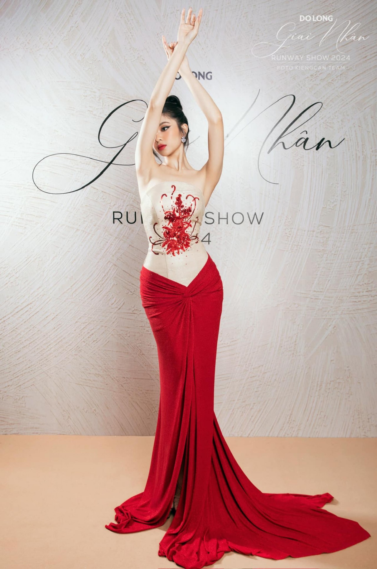 Á hậu Huỳnh Minh Kiên