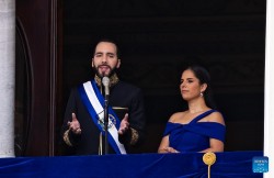 Tổng thống đắc cử của El Salvador tuyên thệ nhậm chức