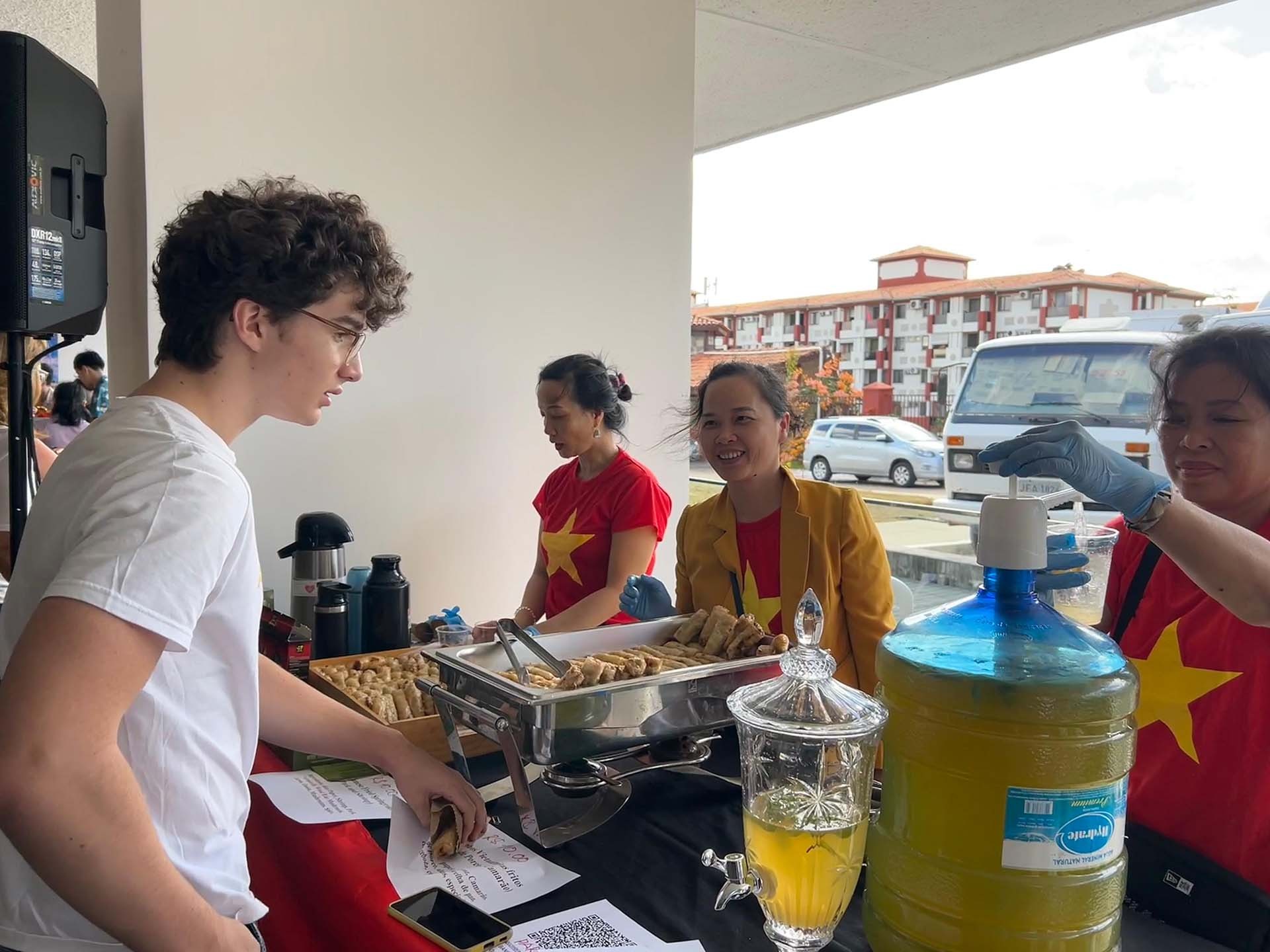 Quảng bá những giá trị văn hóa của Việt Nam tới bạn bè quốc tế và người dân Brazil