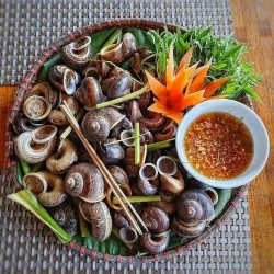 Ninh Bình: Ngắm sắc vàng Tam Cốc-Tràng An và thưởng thức ẩm thực đặc sắc