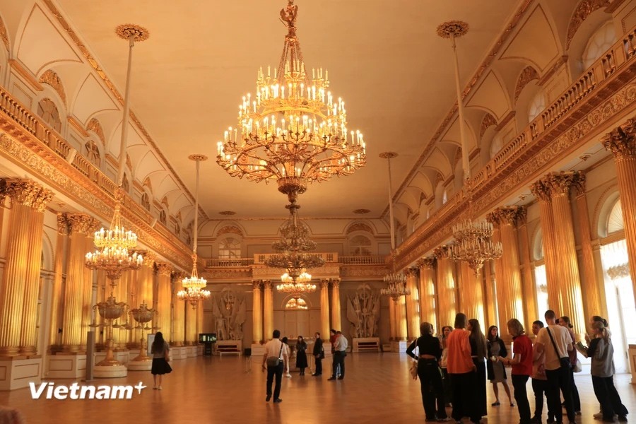 Cung điện Mùa Đông: Công trình xa hoa bậc nhất của nước Nga Cung điện Mùa Đông: Công trình xa hoa bậc nhất của nước Nga