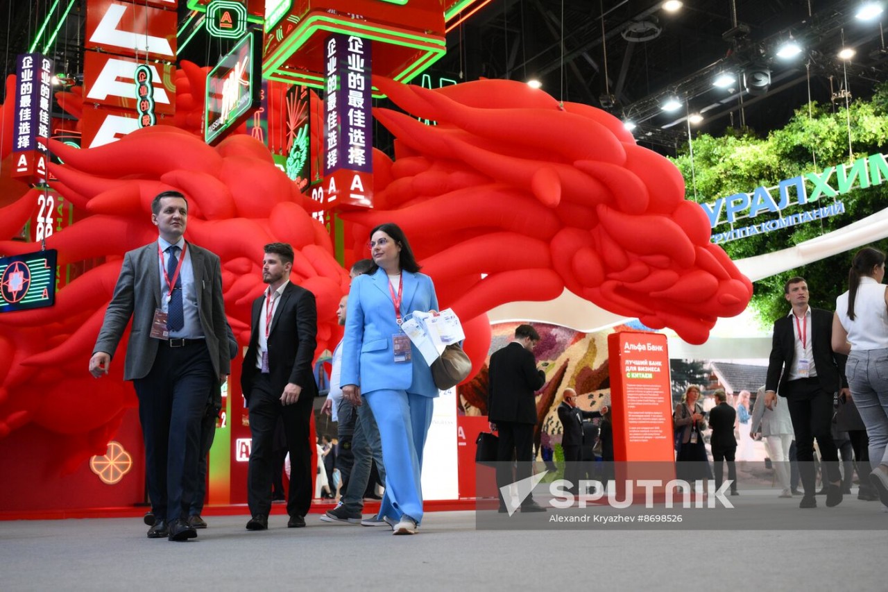 Khai mạc SPIEF 2024: Chiêm ngưỡng độ 'sang xịn mịn' nước Nga đãi khách tại Diễn đàn Kinh tế St. Petersburg