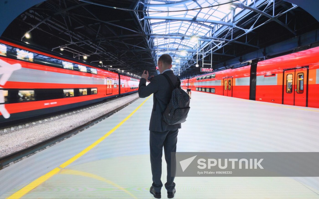 Khai mạc SPIEF 2024: Chiêm ngưỡng độ 'sang xịn mịn' nước Nga đãi khách tại Diễn đàn Kinh tế St. Petersburg